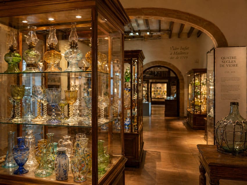 Glasmuseum auf Mallorca | Dinosaurierland